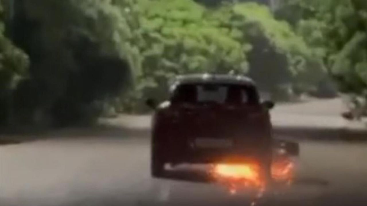 Viral Video: Car Drags Bike on Lucknow’s Shaheed Path, Police Launch Probe