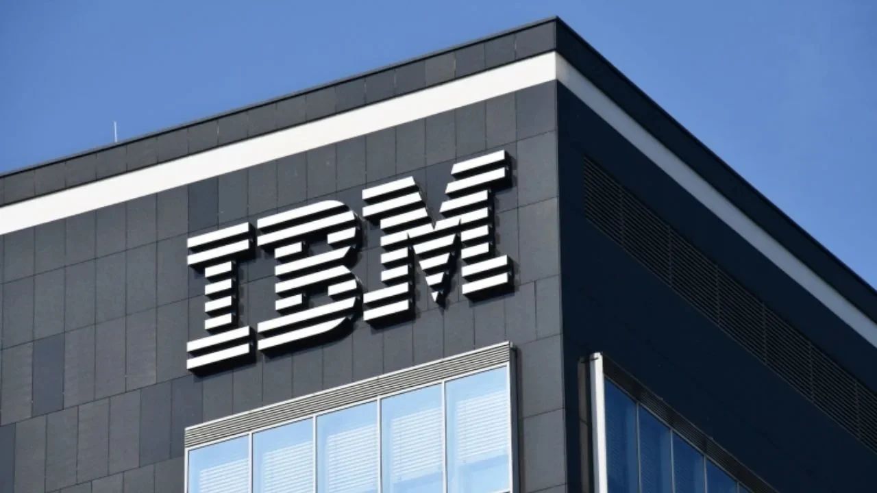 IBM’s AI-Driven Shift: Why 8,000 Jobs Just Vanished from the HR Department