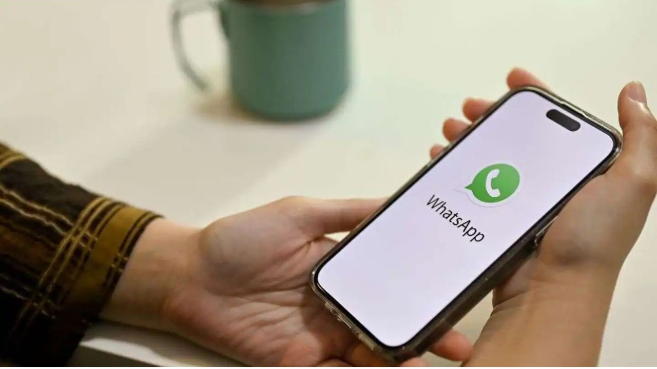Say Goodbye to RTO Queues! UP Unveils 24×7 WhatsApp Transport Assistant