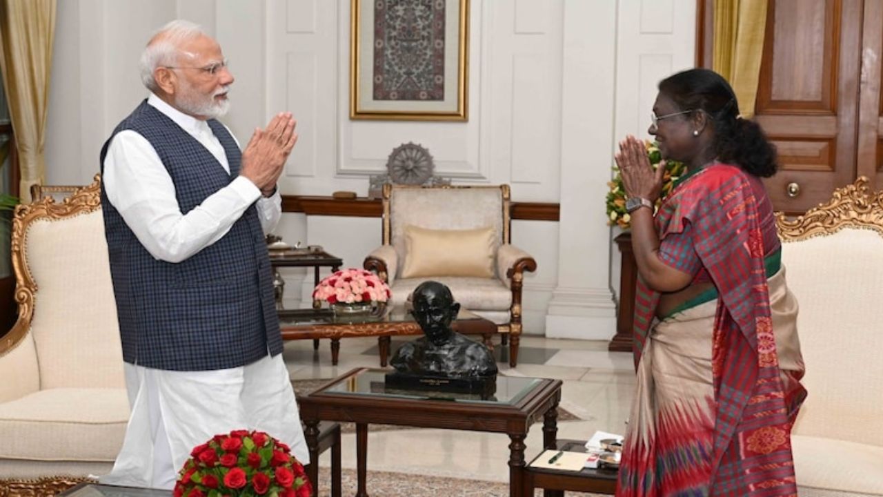 PM Modi Briefs President Murmu on Operation Sindoor: India’s Calculated Strike Against Terror